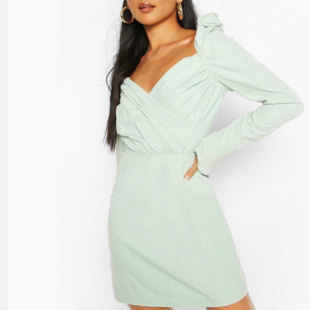 Puff sleeve mini dress